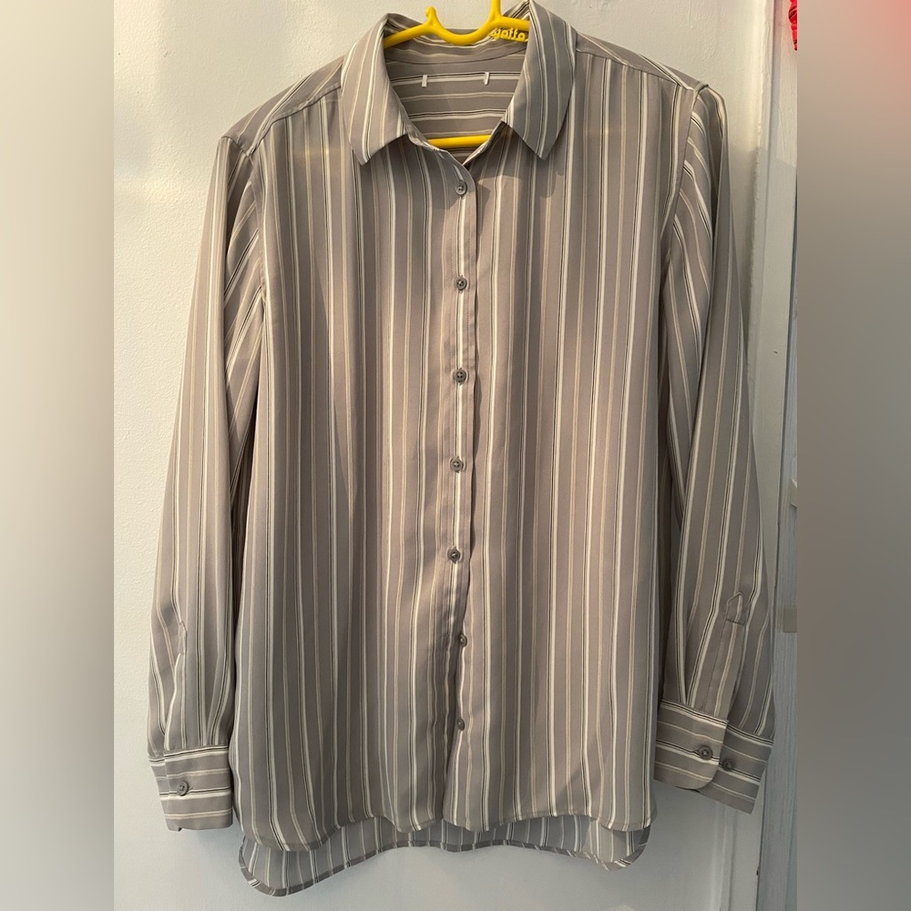 Uniqlo shirt